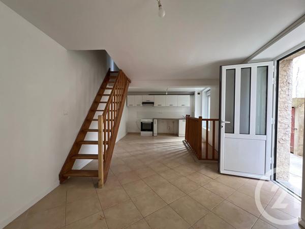 Maison à vendre  4 pièces - 53 m 2   EPONE  - 78
