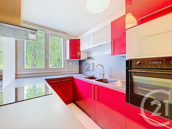 Appartement F4 à vendre  4 pièces - 73,08 m 2   PROVINS  - 77