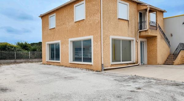 À louer local et bureau 190 m²  Bagard (30140)