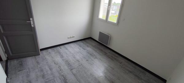 À louer local et bureau 190 m²  Bagard (30140)