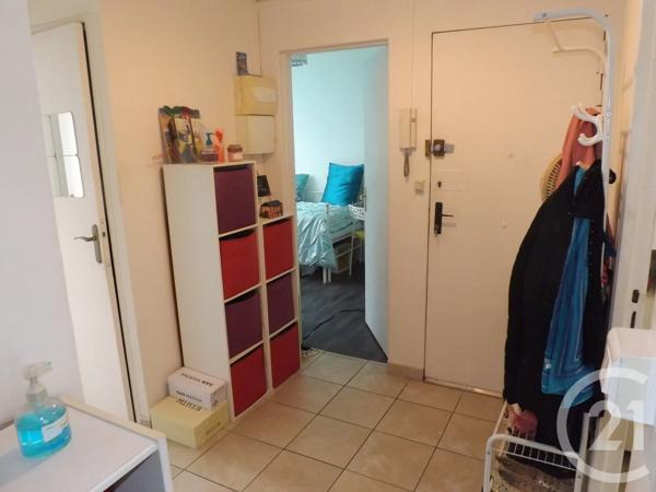Appartement F4 à vendre  4 pièces - 67 m 2   SAVIGNY SUR ORGE  - 91