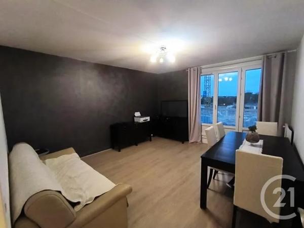 Appartement F4 à vendre  4 pièces - 67 m 2   SAVIGNY SUR ORGE  - 91