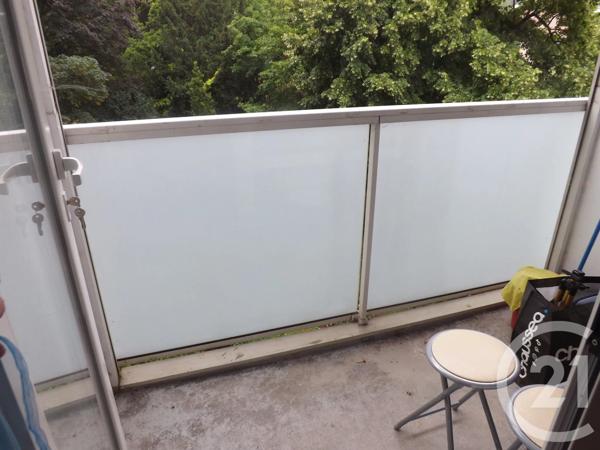 Appartement F4 à vendre  4 pièces - 67 m 2   SAVIGNY SUR ORGE  - 91