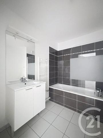 Appartement F2 à vendre  2 pièces - 43,43 m 2   BRETIGNY SUR ORGE  - 91