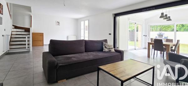 Maison à vendre 7 pièces 150 m² Bailly-Romainvilliers