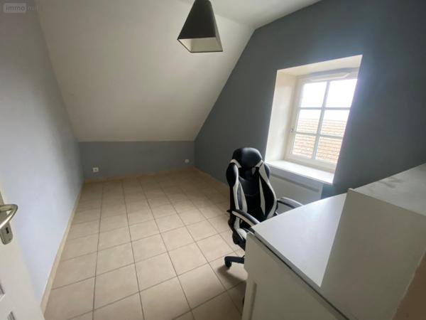 Maison de ville à louer à Salornay-sur-Guye en Saône-et-Loire (71250), ref :