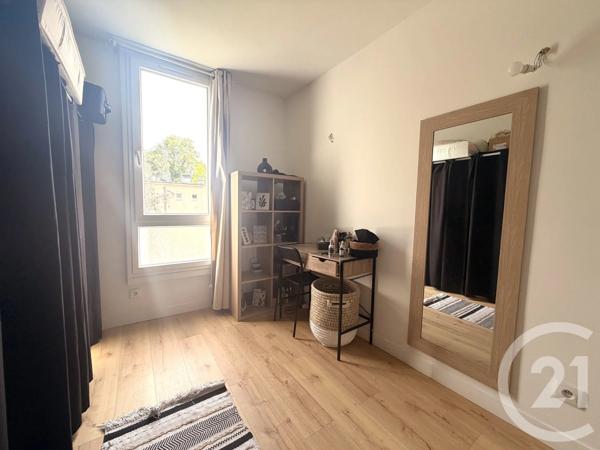 Appartement F3 à vendre  3 pièces - 57,01 m 2   YERRES  - 91