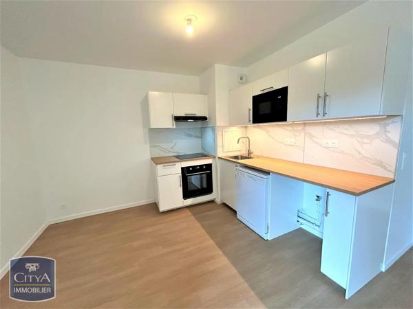 Appartement à louer 2 pièces 41.68m² Dourdan (91410)