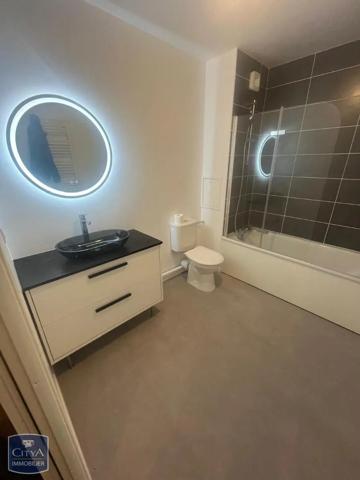 Appartement à louer 2 pièces 41.68m² Dourdan (91410)
