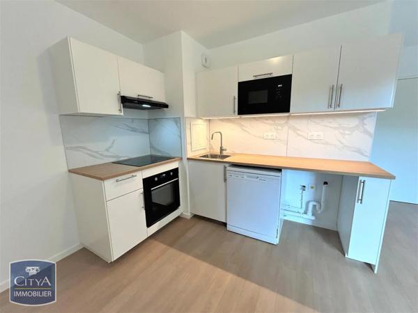 Appartement à louer 2 pièces 41.68m² Dourdan (91410)