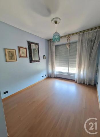 Appartement F4 à vendre  4 pièces - 80,08 m 2   BRUNOY  - 91