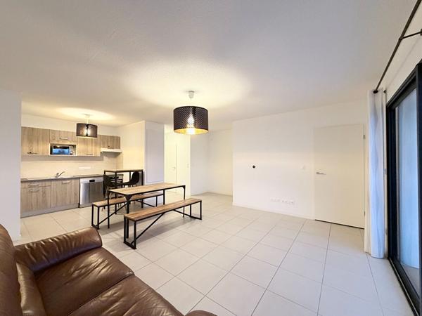 PESSAC - NOES - Appartement 4 pièces - 95m2 - 3ch - Balcons - Parkings