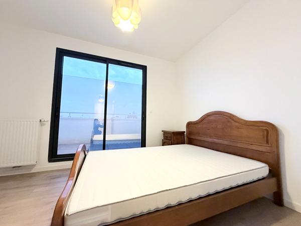 PESSAC - NOES - Appartement 4 pièces - 95m2 - 3ch - Balcons - Parkings