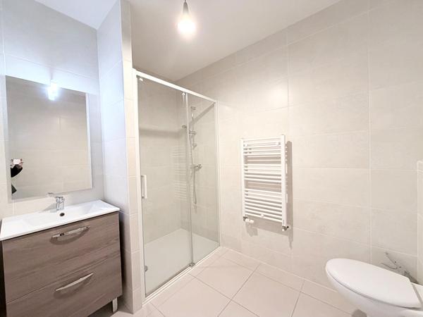 PESSAC - NOES - Appartement 4 pièces - 95m2 - 3ch - Balcons - Parkings