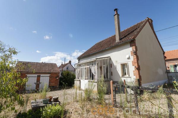 Vente
                Maison48,4 m² - 3 Pièces -
                    LA FERTE SAINT AUBIN (45240)
