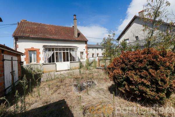 Vente
                Maison48,4 m² - 3 Pièces -
                    LA FERTE SAINT AUBIN (45240)
