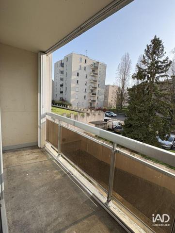 Location appartement 5 pièces 78 m² Le Mée-sur-Seine