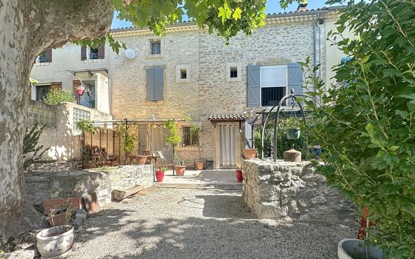 Maison à vendre    6 pièces • 253 m2 Avignon