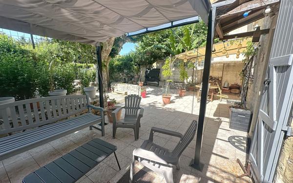 Maison à vendre    6 pièces • 253 m2 Avignon