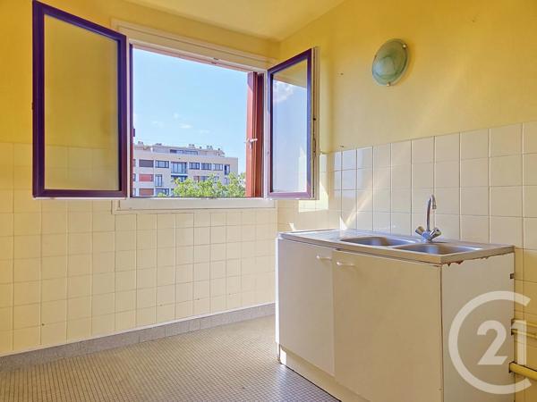 Appartement F4 à vendre  4 pièces - 73,69 m 2   ANTONY  - 92