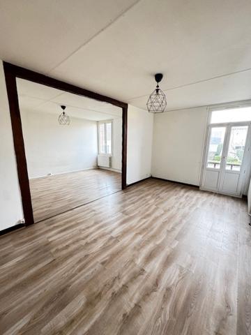 Soissons (02200) SOISSONS ST-WAAST Proche de la passerelle Appartement 92 m2