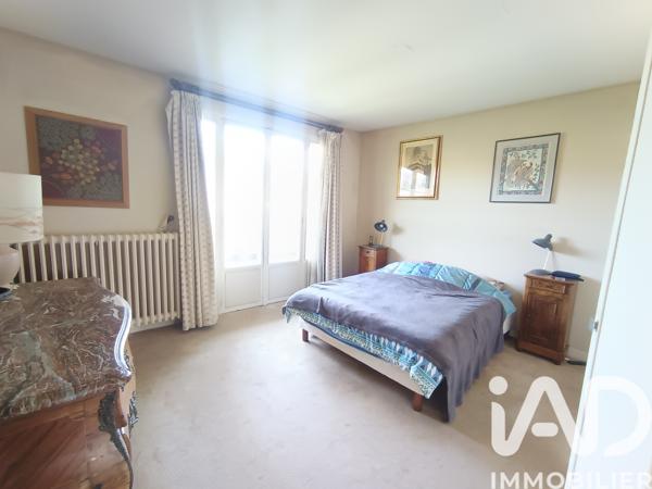 Maison à vendre 7 pièces 182,87 m² Gif-sur-Yvette