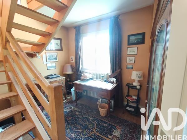 Maison à vendre 7 pièces 182,87 m² Gif-sur-Yvette