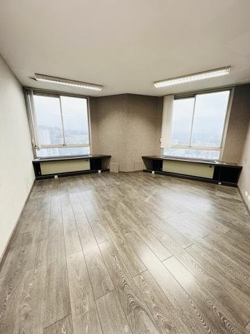 BUREAUX à LOUER de 146 m²