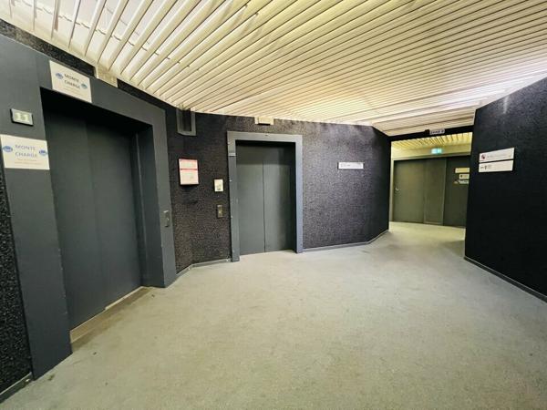 BUREAUX à LOUER de 146 m²