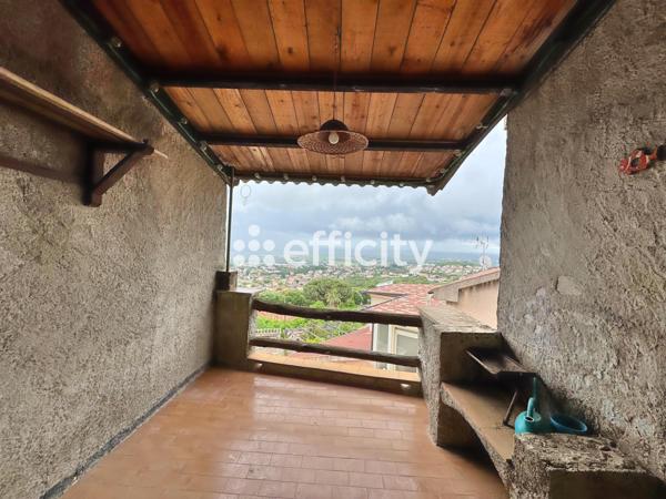 Maison 5 pièces - 107 m² Exclusivité efficity