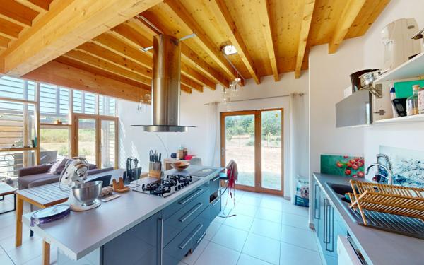 Maison à vendre    5 pièces • 102 m2 Cosne-Cours-sur-Loire