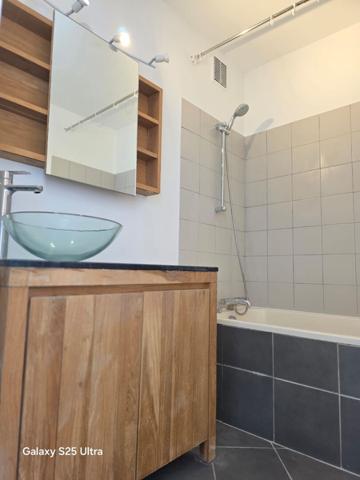 Appartement Aubergenville 3 pièce(s) 63 m2 - 2 CHAMBRES - CAVE - BALCON