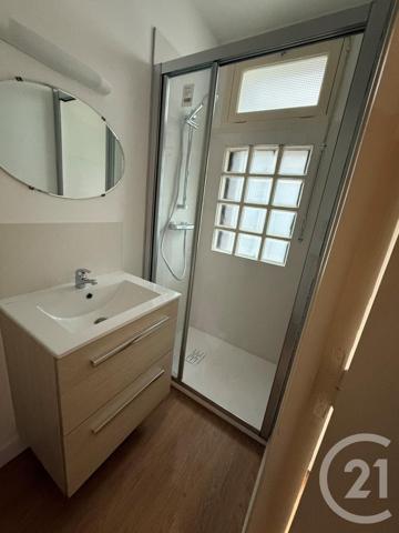 Appartement T3 à vendre  3 pièces - 50,85 m2 FOUGERES - 35