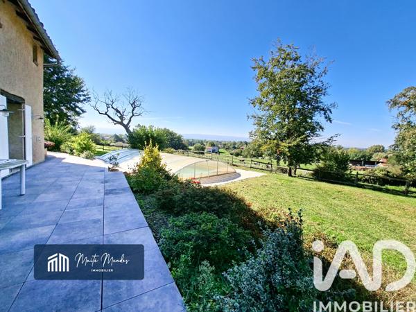 Maison à vendre 9 pièces 231 m² Andrézieux-Bouthéon