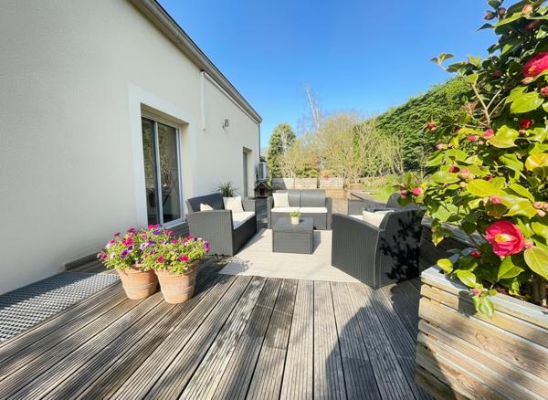 PROCHE RER B - Maison à Verrières-le-Buisson, 4 chambres, 2 points d'eau, DPE D,Sous-sol total.