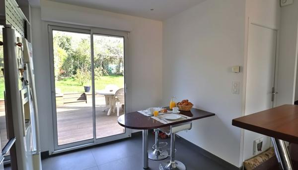 PROCHE RER B - Maison à Verrières-le-Buisson, 4 chambres, 2 points d'eau, DPE D,Sous-sol total.