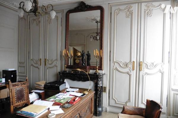 Centre ville - Maison de  Maître - 252 m² - 6 chambres - sur 526 m²