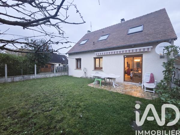 Maison à vendre 6 pièces 106 m² Les Mureaux