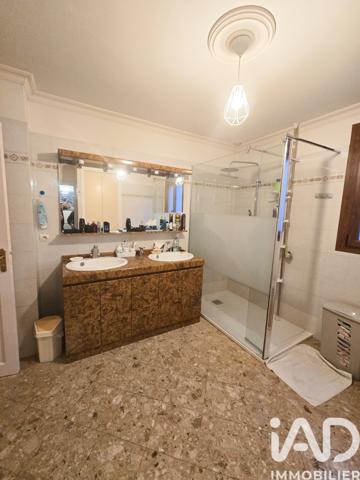 Maison à vendre 6 pièces 106 m² Les Mureaux