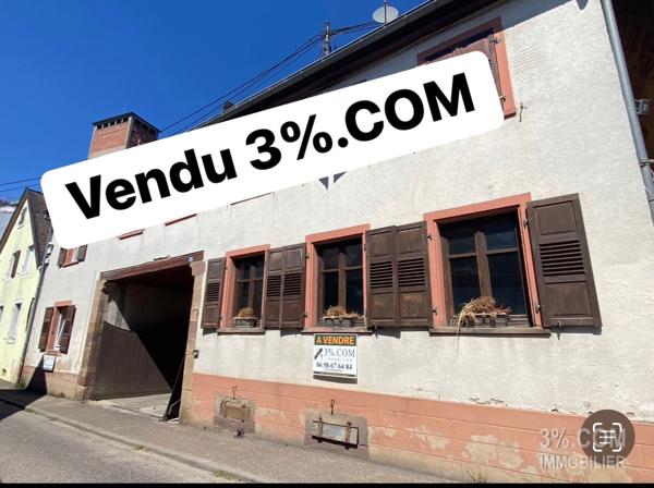 3%.COM Immeuble avec 3 logements loués au centre de Hochfelden Hochfelden (67270)