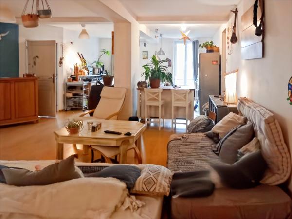 Investissement locatif appartement à vendre 3 pièces THIERS (63)