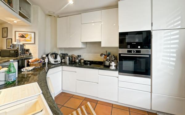 Maison à vendre    6 pièces • 161,23 m2 Valence