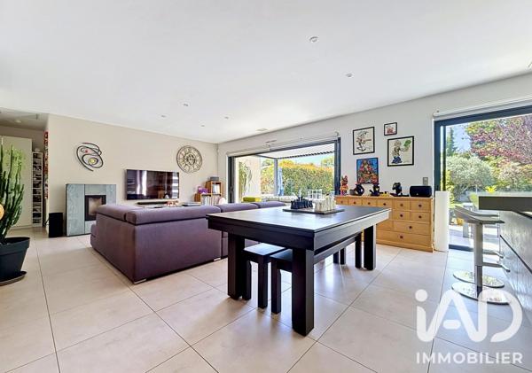 Maison à vendre 7 pièces 200 m² Le Thor