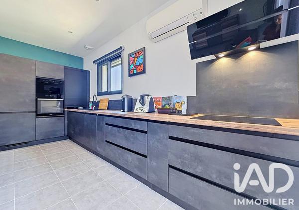 Maison à vendre 7 pièces 200 m² Le Thor