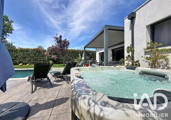 Maison à vendre 7 pièces 200 m² Le Thor