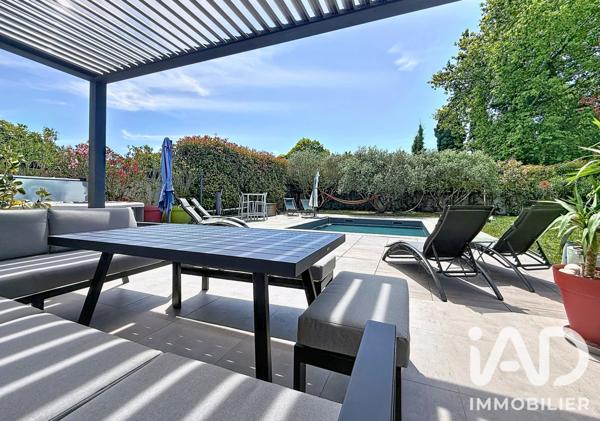 Maison à vendre 7 pièces 200 m² Le Thor