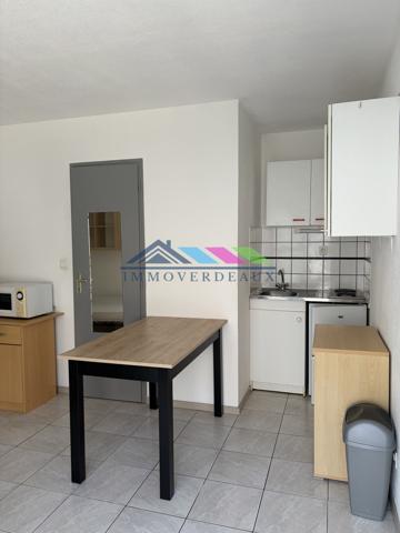 Studio à louer - Nancy, proche facs de droit et Place Carnot - 20 m2