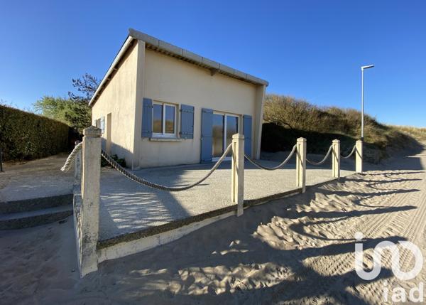 Maison 3 pièces de 48 m² à Gouville-sur-Mer (50560)
