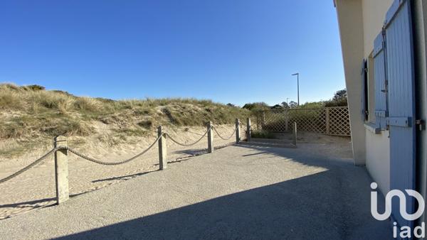 Maison 3 pièces de 48 m² à Gouville-sur-Mer (50560)