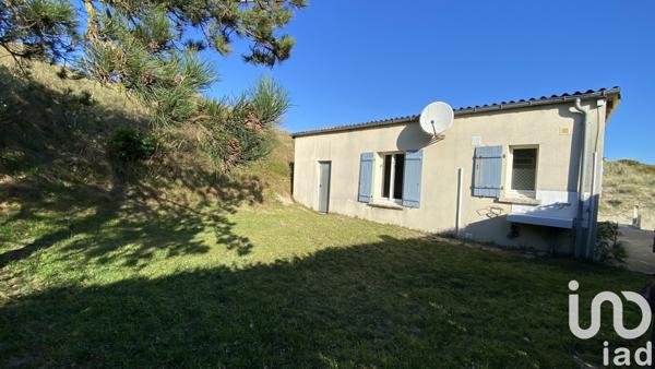 Maison 3 pièces de 48 m² à Gouville-sur-Mer (50560)